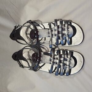 Jil Sander Mettalic Silver Strappy Flat Sandals Made in Italy